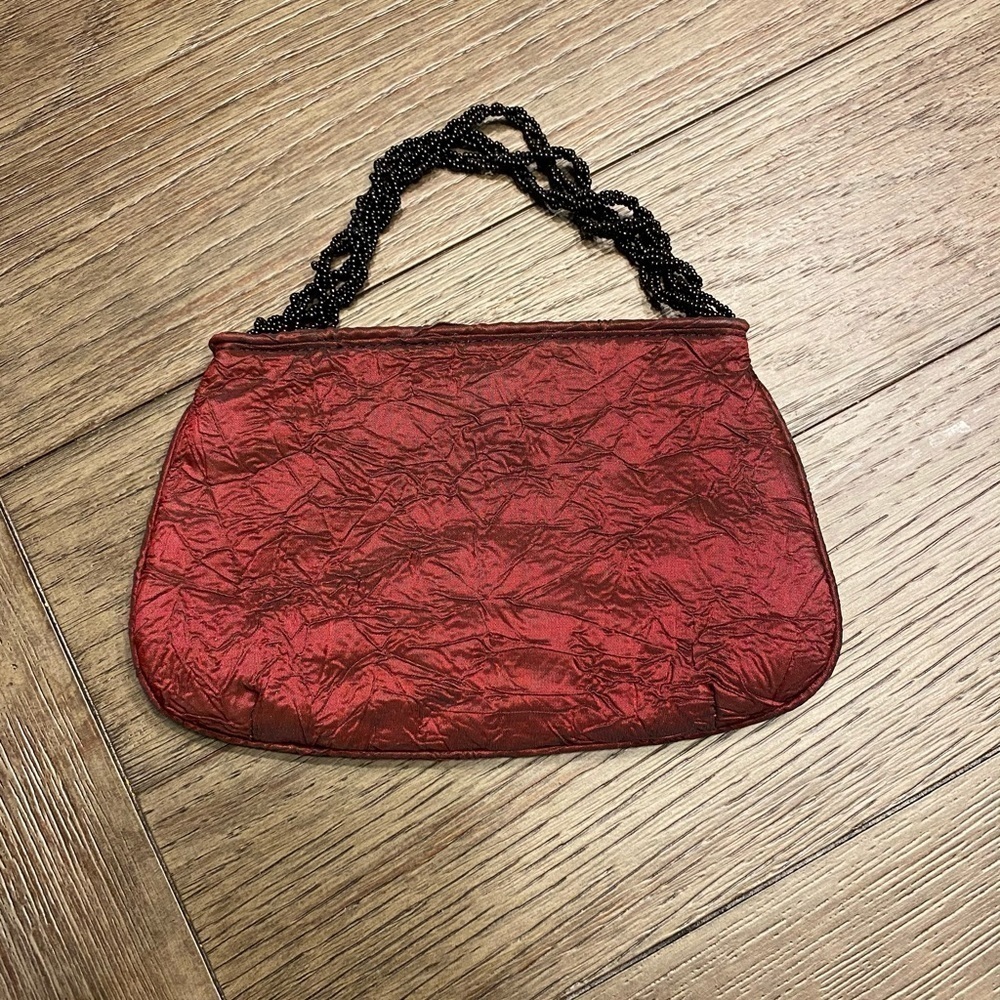 Elegant Red Evening clutch button closure